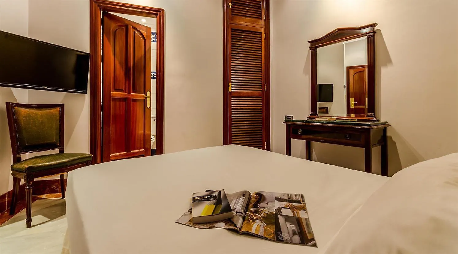 Hotel Baco Sevilla 2*,  Spanien